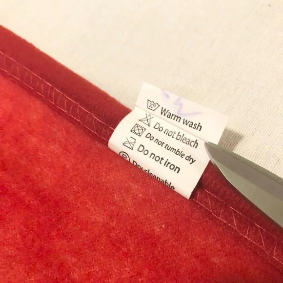 Hello Kitty Fleece Baby Blanket  43 x 31 Inch Size - Picture 4 of 16